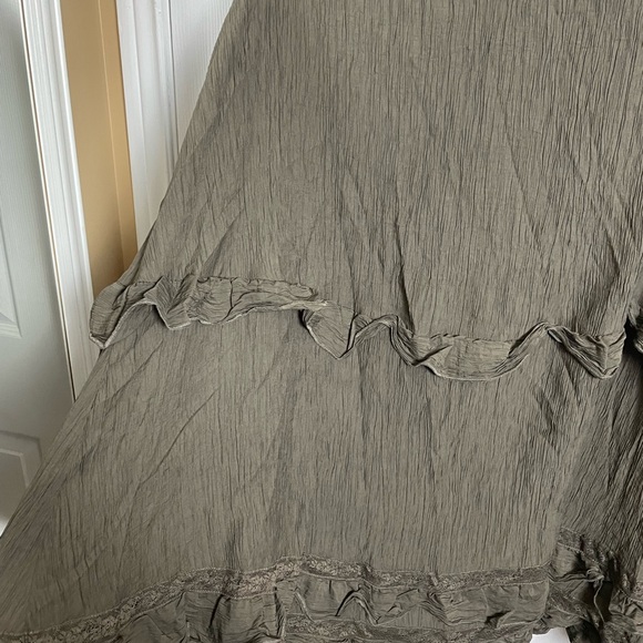Army Green Ruffle Skirt - Picture 2 of 2